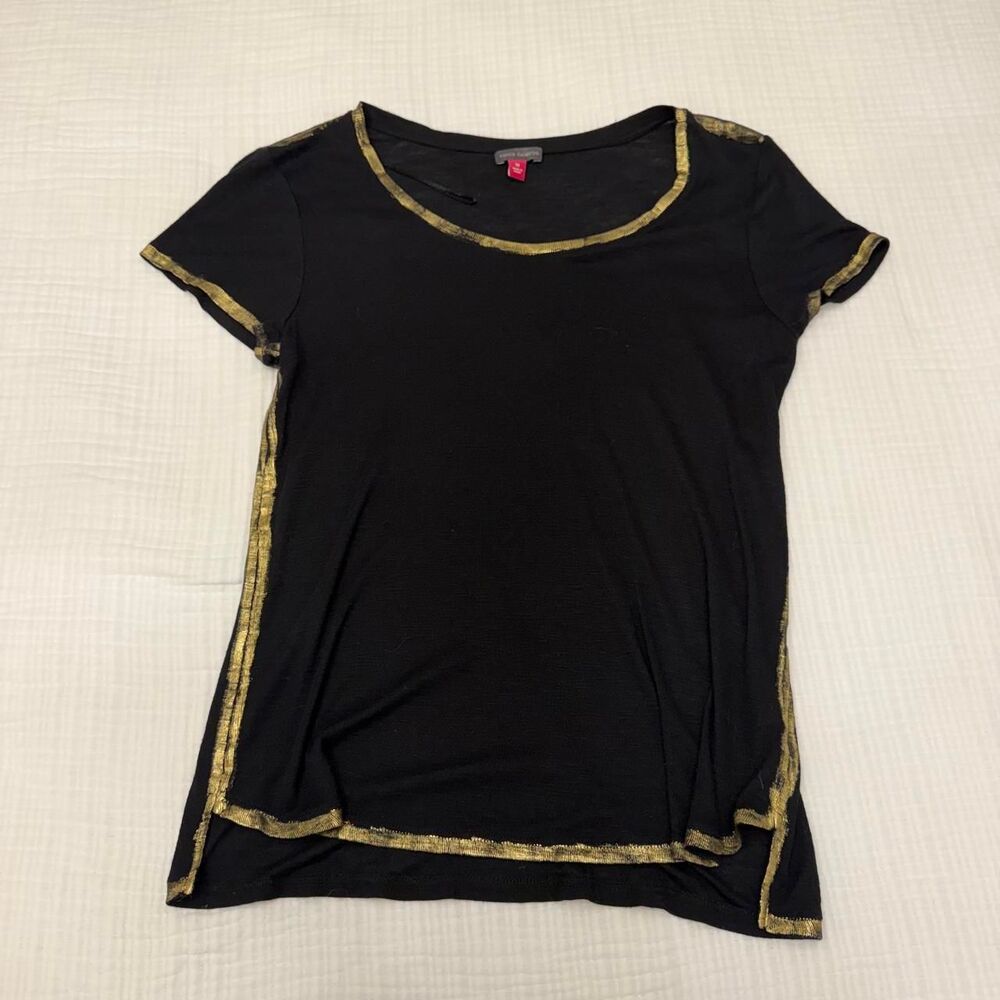 vince camuto black & gold top